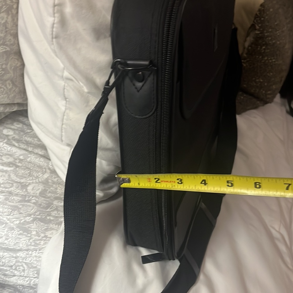 Laptop bag - Picture 4 of 7